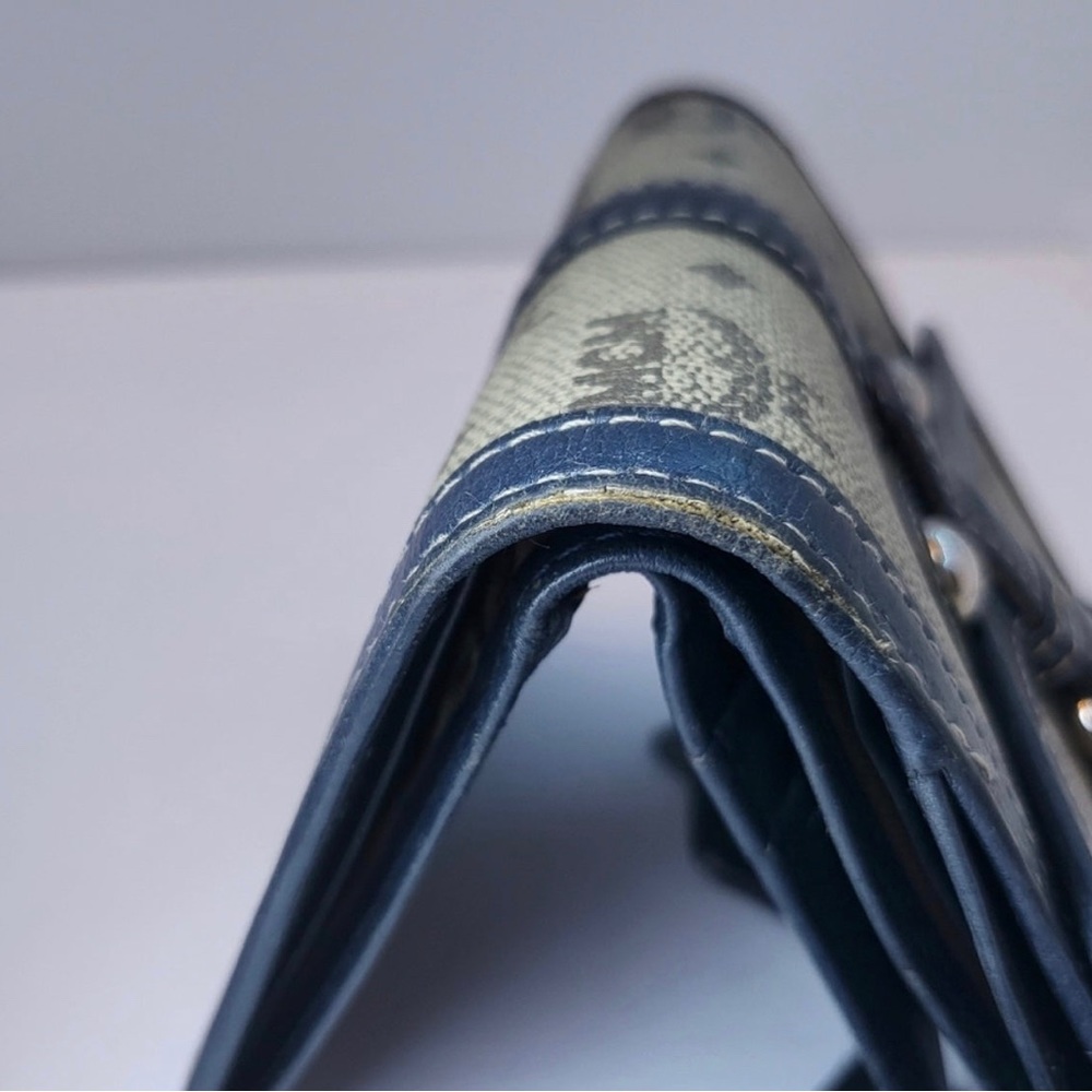 Authentic Mcm Wallet - Picture 6 of 11